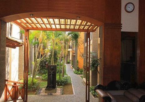 Bali Matahari Hotel กูตา ภายนอก รูปภาพ